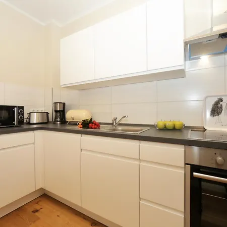 Brise Haus Maxim App 04 *